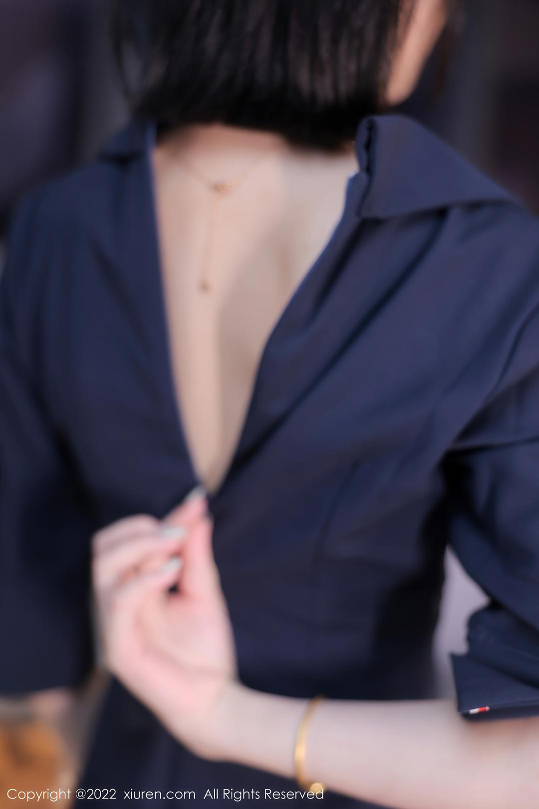 [XIUREN秀人网] 2022.07.25 NO.5329 77qiqi [98P-867MB]