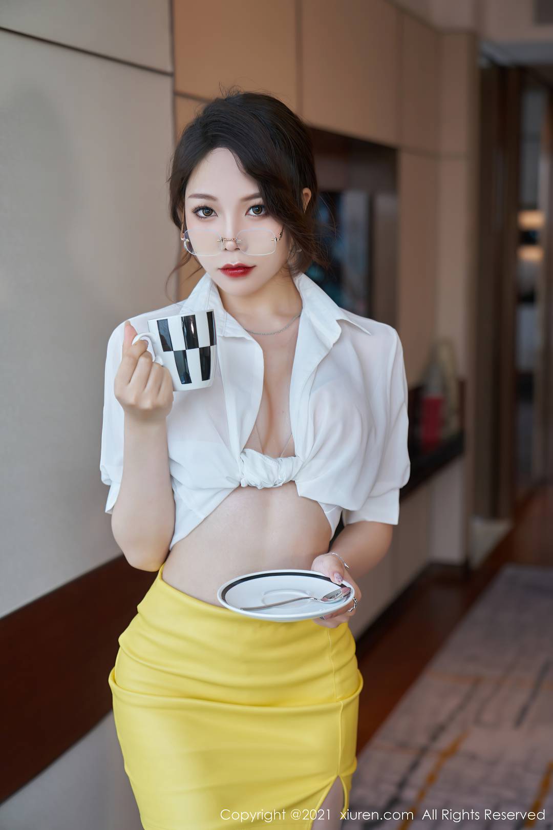 [XIUREN秀人网] 2021.06.15 NO.3543 芝芝Booty [56P-545MB]