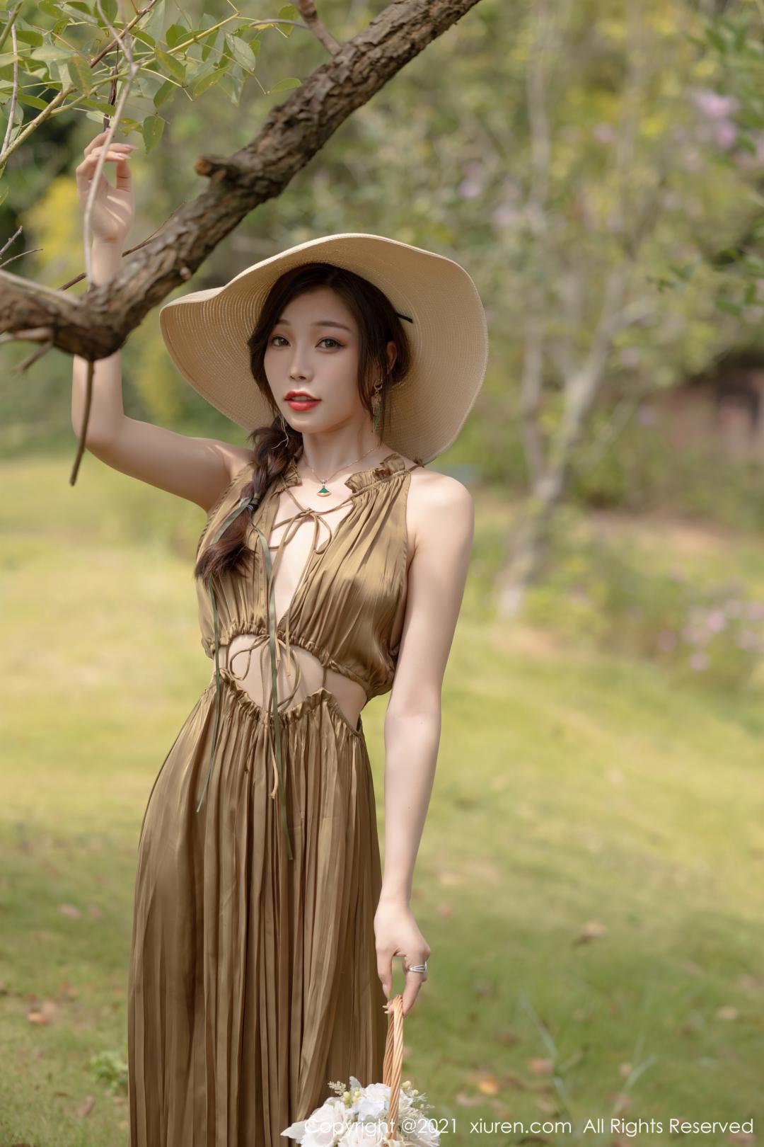 [XIUREN秀人网] 2021.08.23 NO.3837 芝芝Booty [81P-701MB]