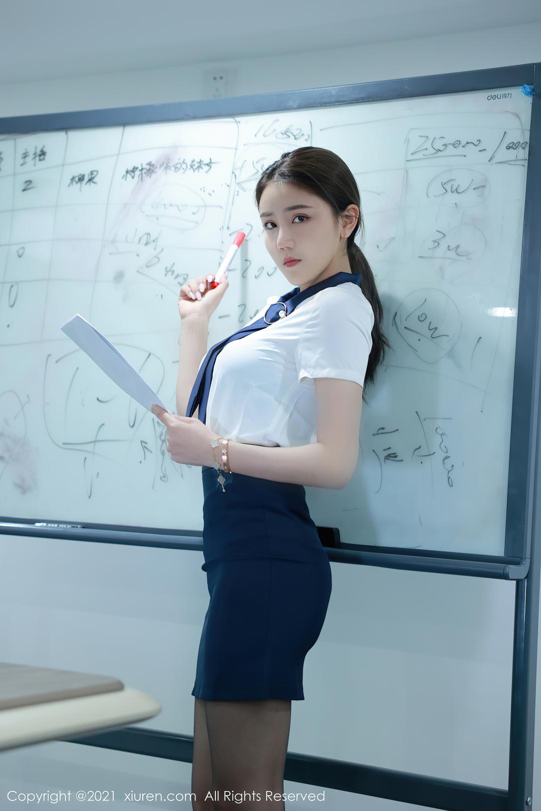 [XIUREN秀人网] 2021.07.19 NO.3682 夏西CiCi [52P-476MB]
