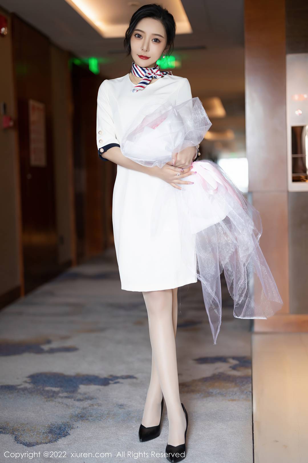 [XIUREN秀人网] 2022.05.05 NO.4963 王馨瑶yanni [71P-607MB]
