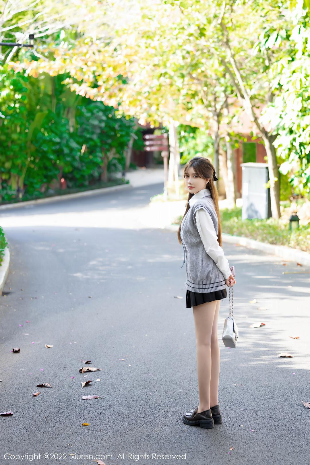 [XIUREN秀人网] 2022.04.20 NO.4896 美桃酱 [52P-555MB]