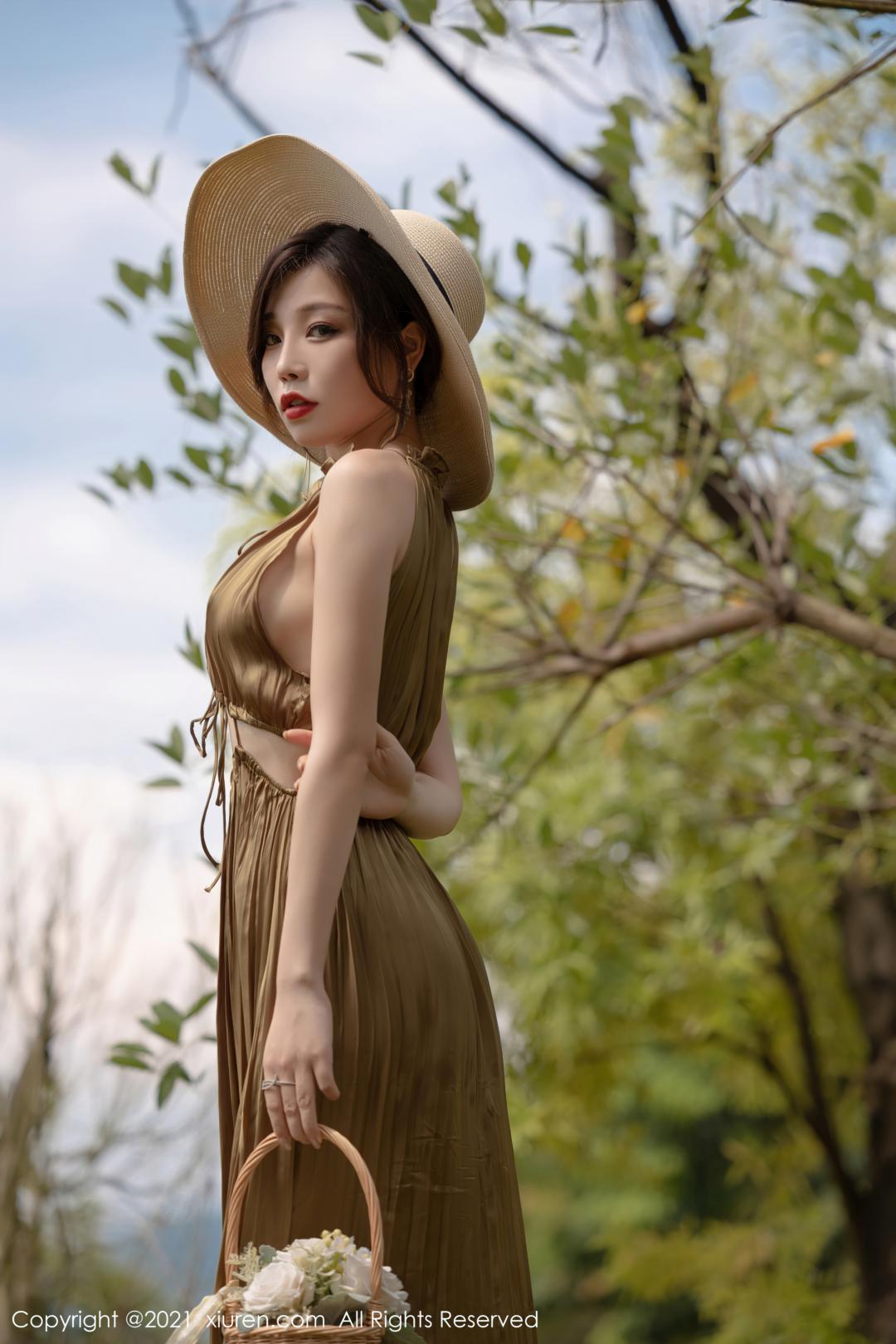 [XIUREN秀人网] 2021.08.23 NO.3837 芝芝Booty [81P-701MB]