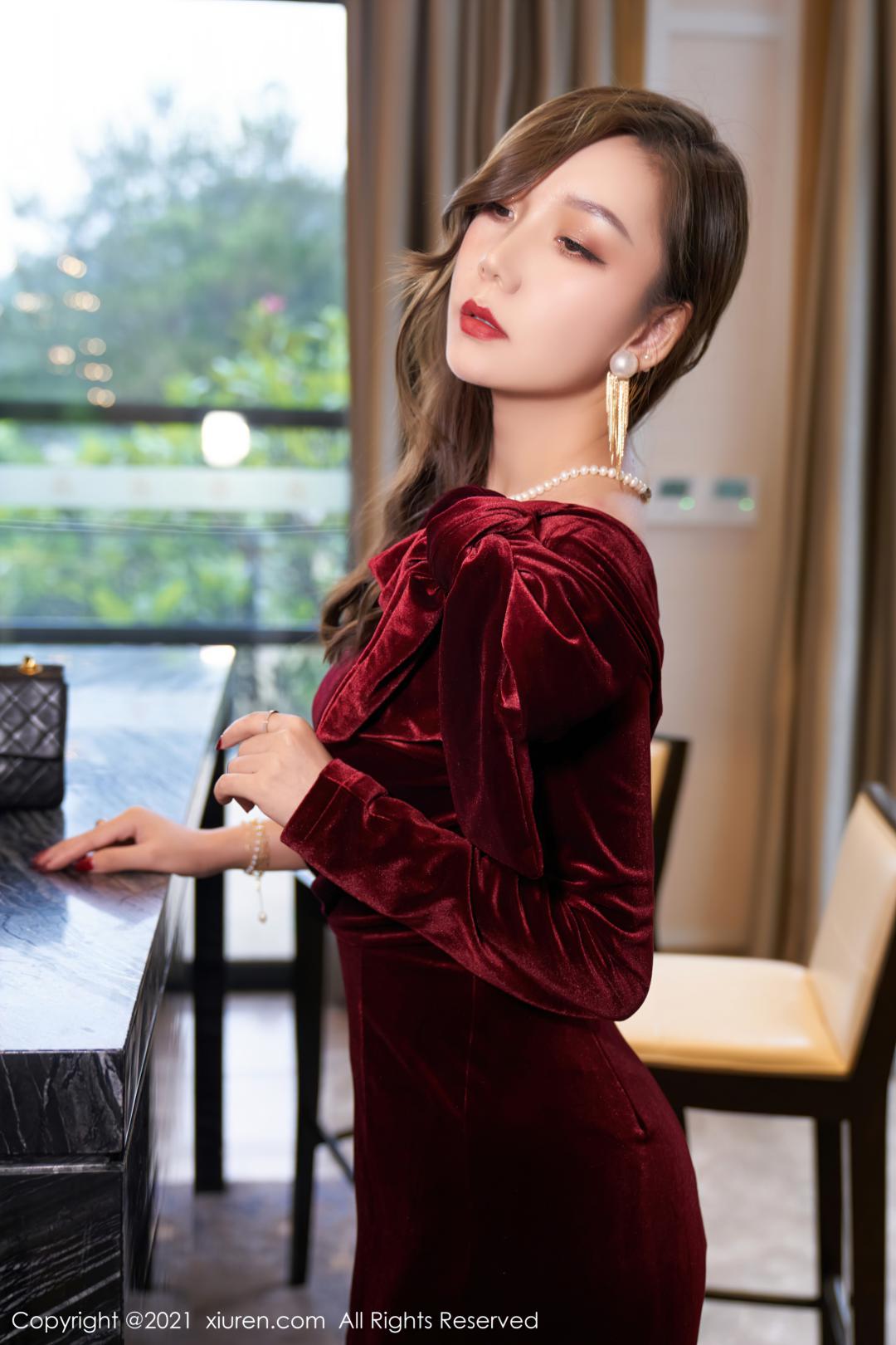 [XIUREN秀人网] 2021.08.17 NO.3807 艾静香 [60P-492MB]