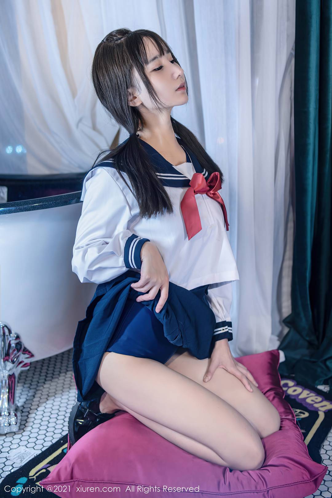 [XIUREN秀人网] 2021.10.25 NO.4108 小果冻儿 [40P-391MB]