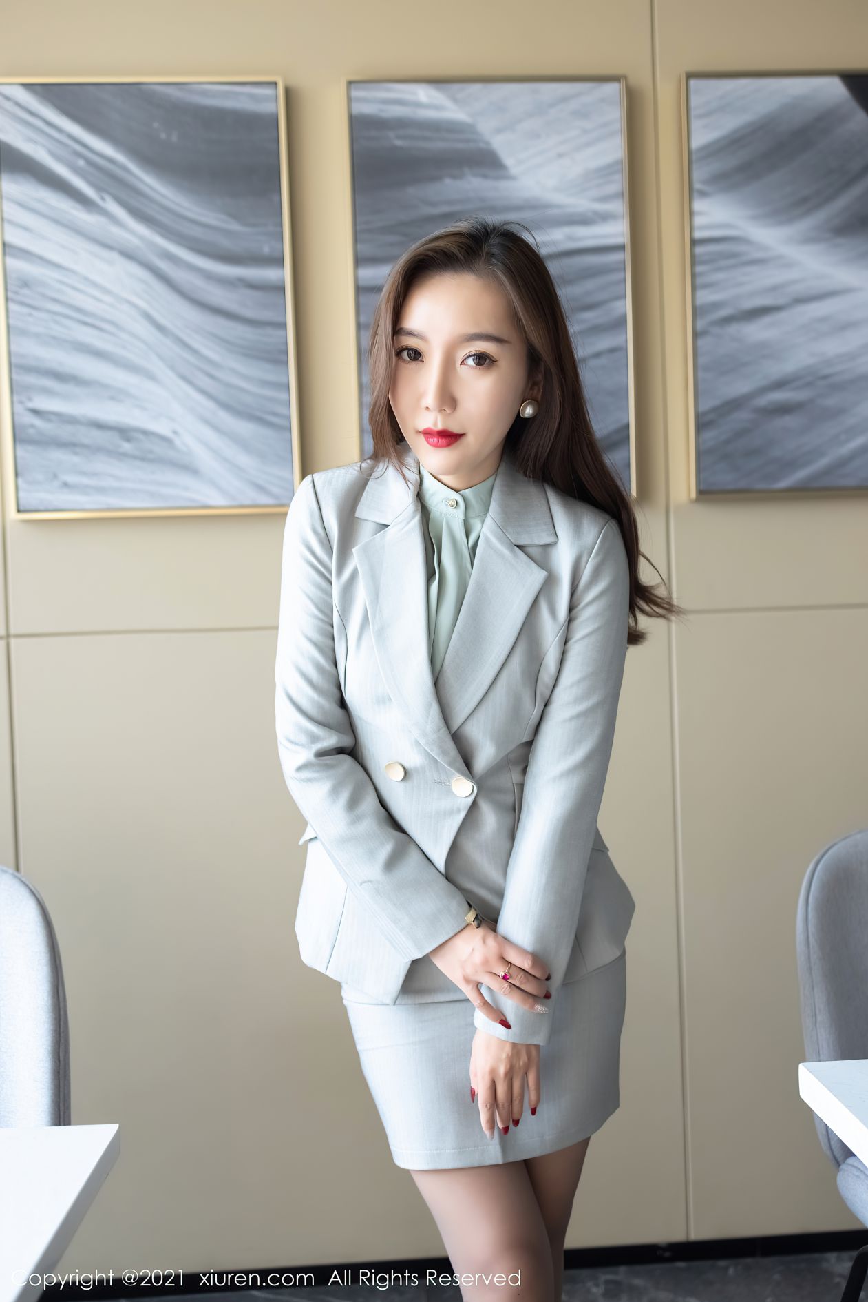 [XIUREN秀人网] 2021.01.04 NO.2964 艾静香 [43P-458MB]