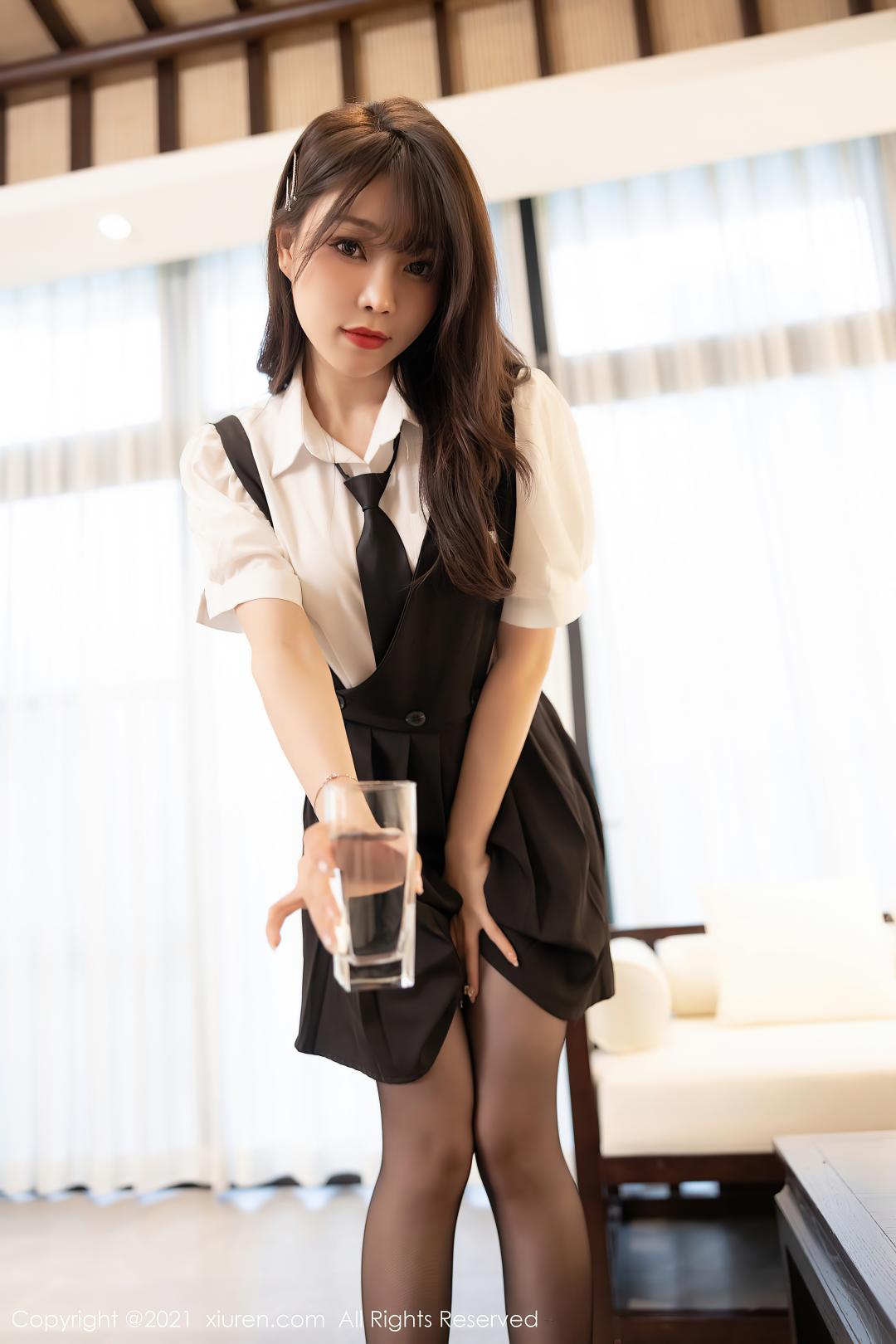 [XIUREN秀人网] 2021.07.08 NO.3643 芝芝Booty [101P-818MB]