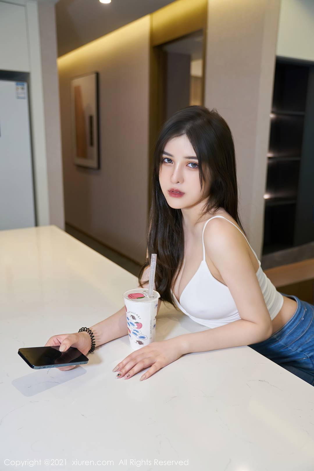 [XIUREN秀人网] 2021.07.22 NO.3702 韩静安 [42P-403MB]