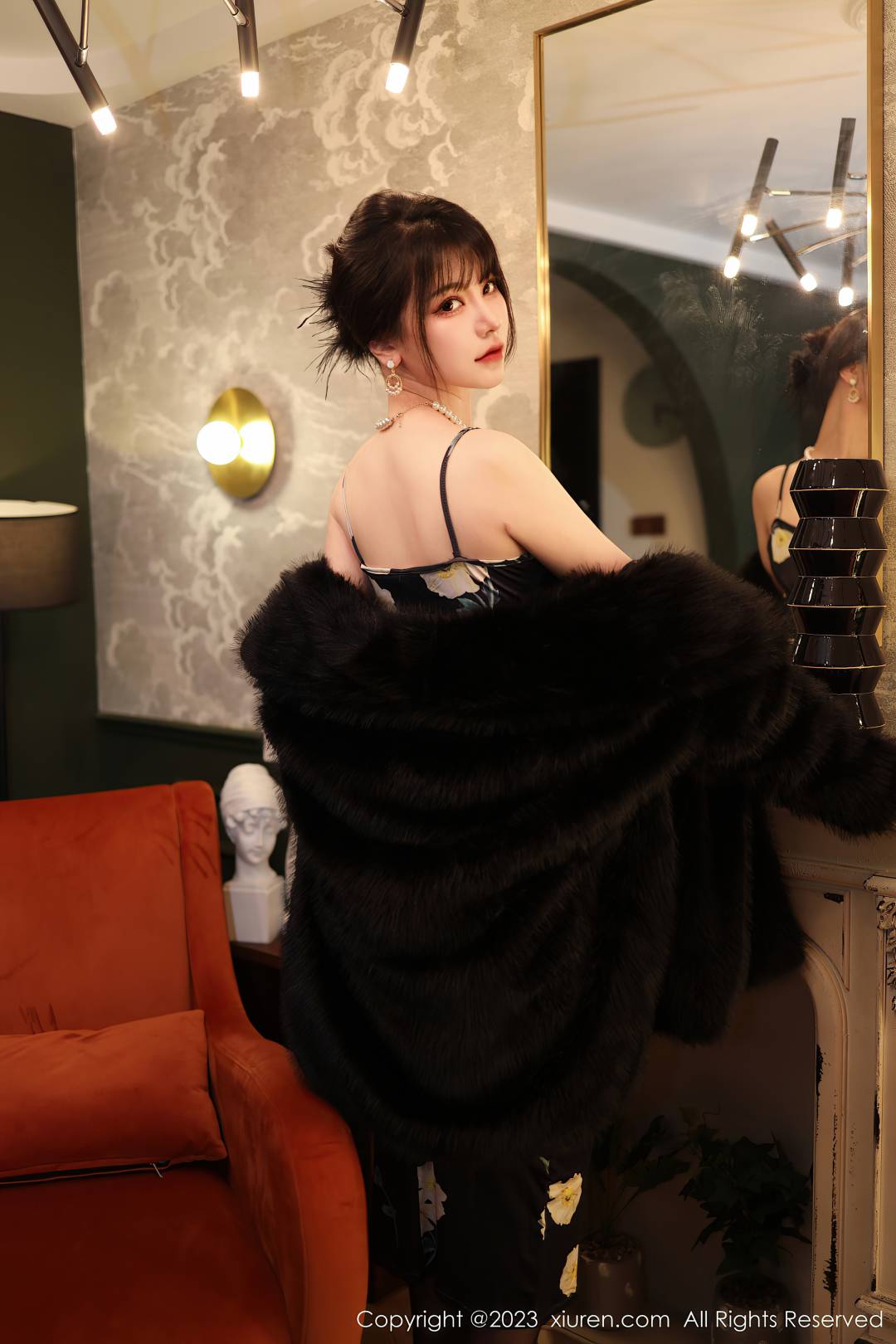 [XIUREN秀人网] 2023.02.06 NO.6220 桃桃子_ [85P-820MB]