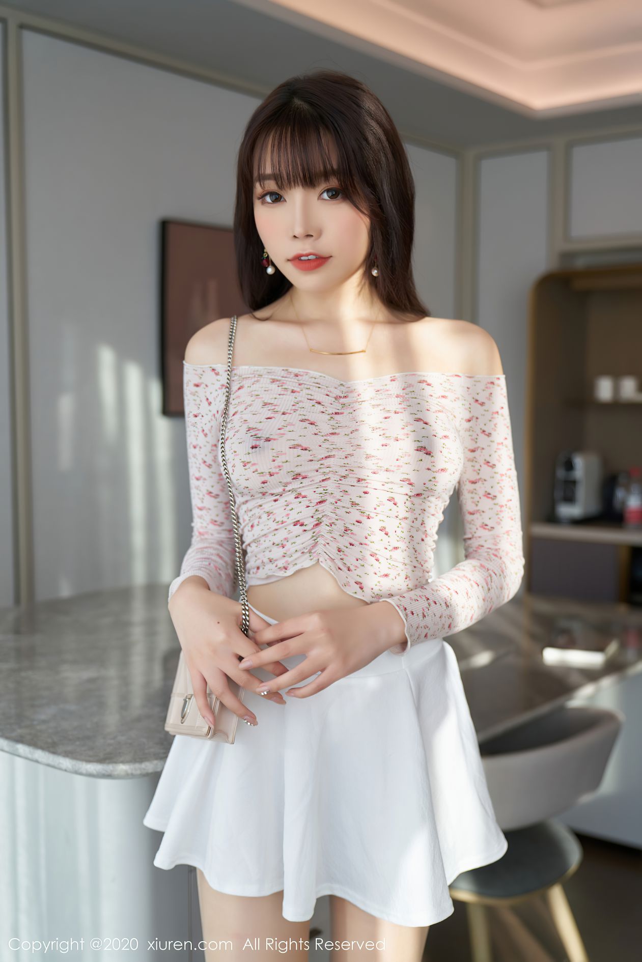[XIUREN秀人网] 2020.12.28 NO.2949 芝芝Booty [83P-813MB]