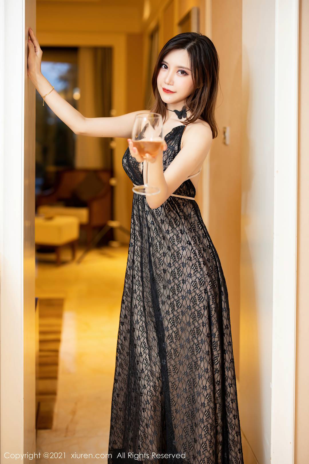 [XIUREN秀人网] 2021.04.26 NO.3349 绮里嘉Carina [44P-470MB]