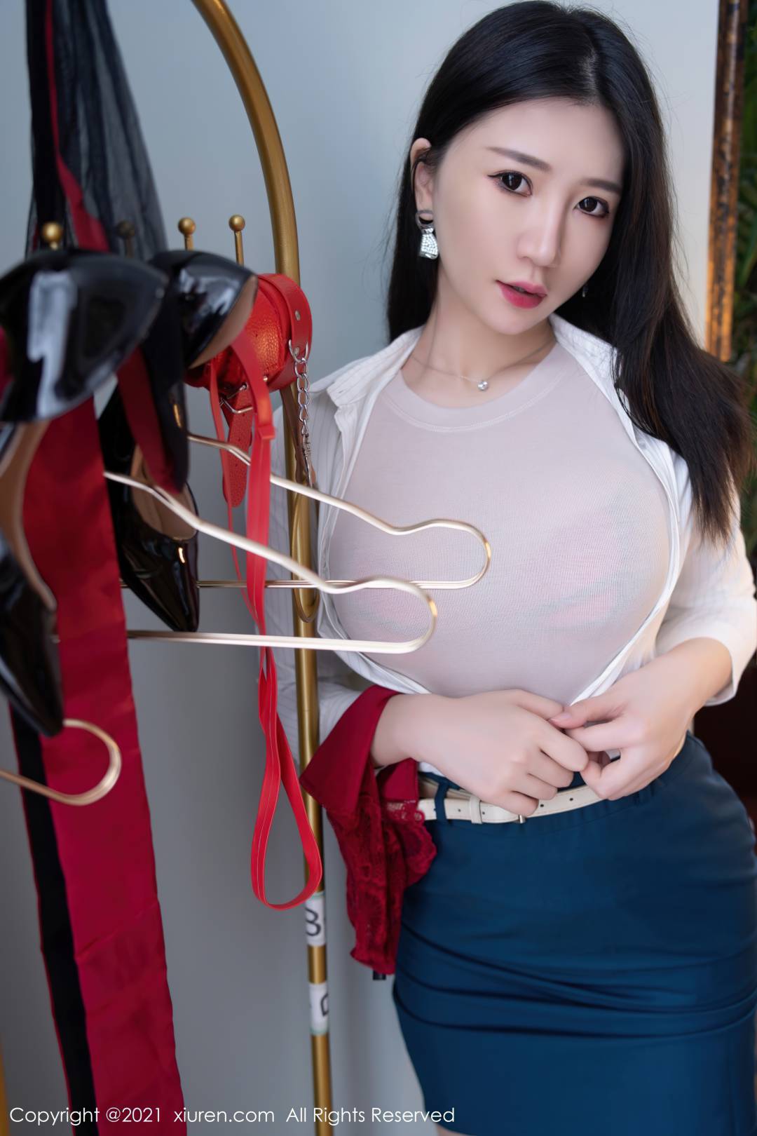 [XIUREN秀人网] 2021.09.30 NO.4022 顾乔楠Cora [61P-560MB]