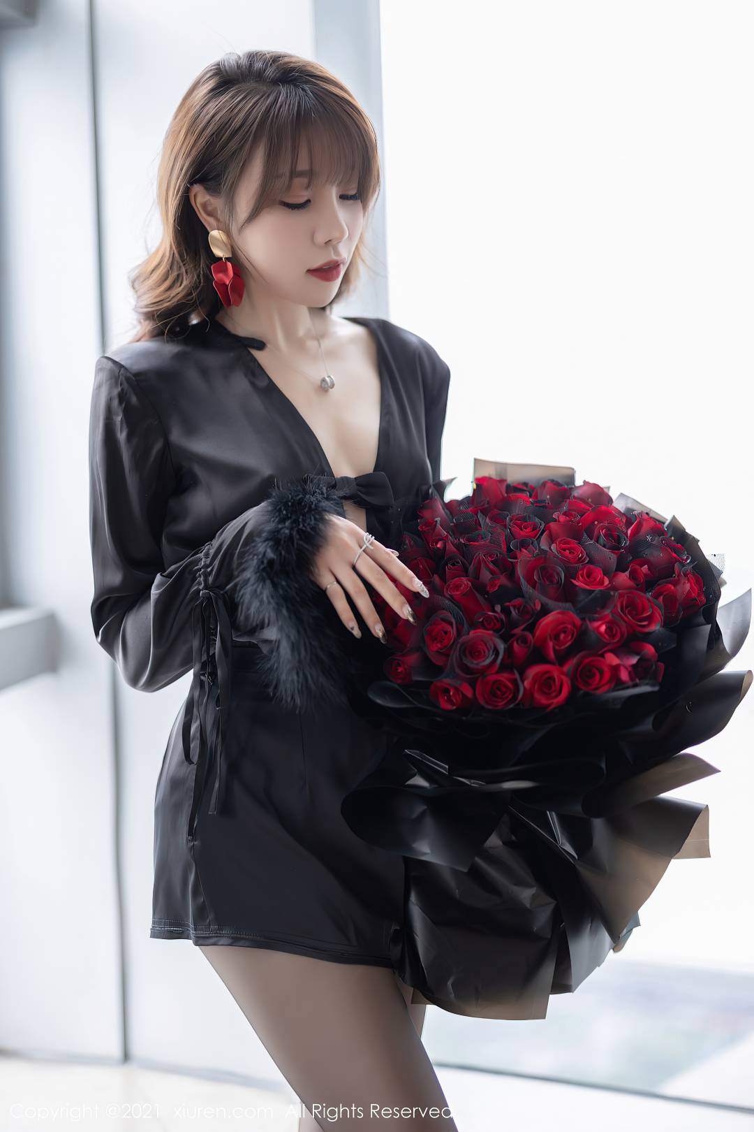 [XIUREN秀人网] 2021.11.11 NO.4205 芝芝Booty [85P-733MB]
