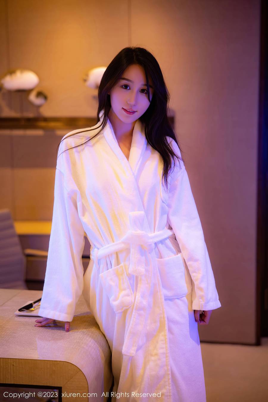 [XIUREN秀人网] 2023.01.04 NO.6083 薇薇酱 [84P-809MB]
