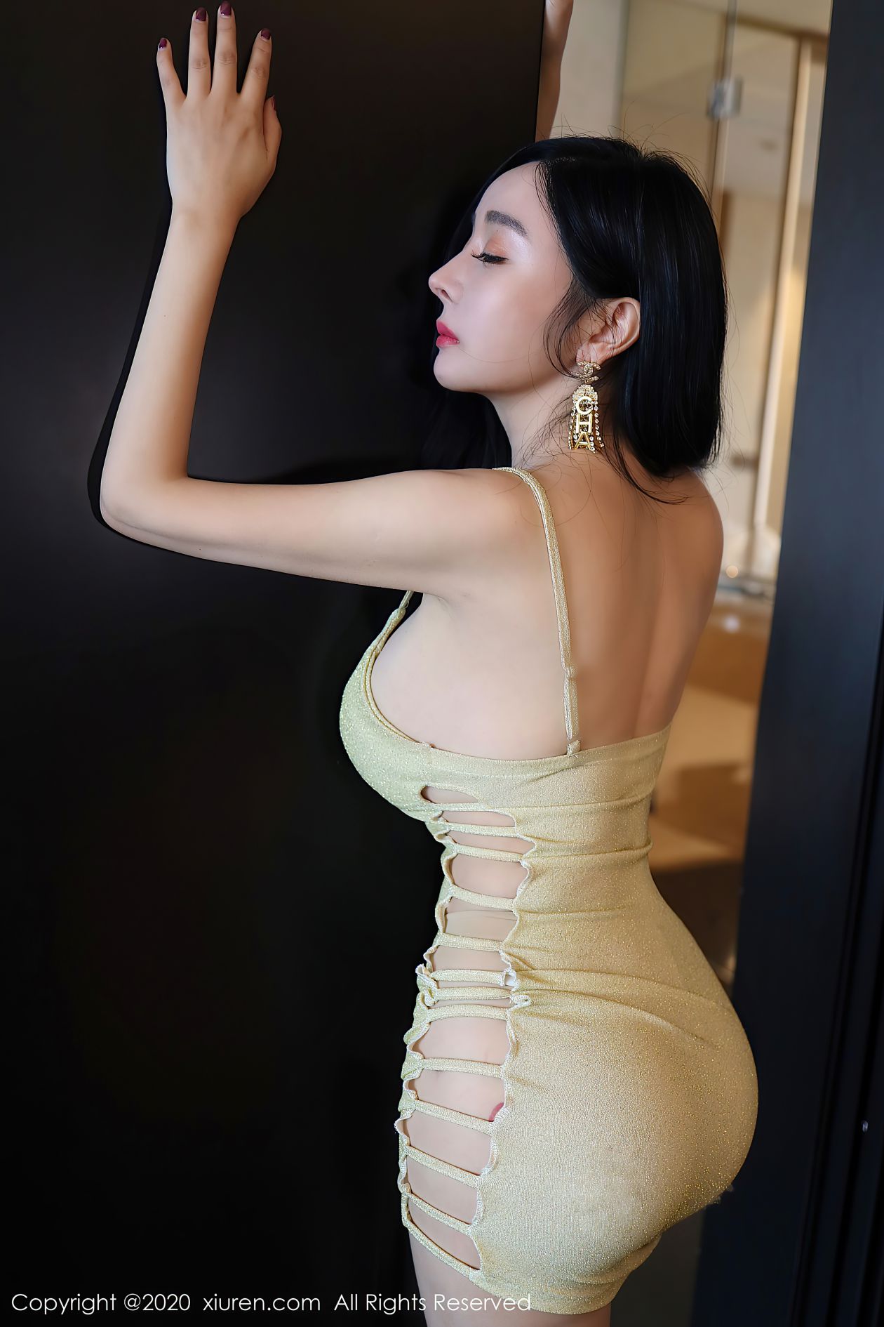 [XIUREN秀人网] 2020.12.03 NO.2854 允爾 [62P-701MB]