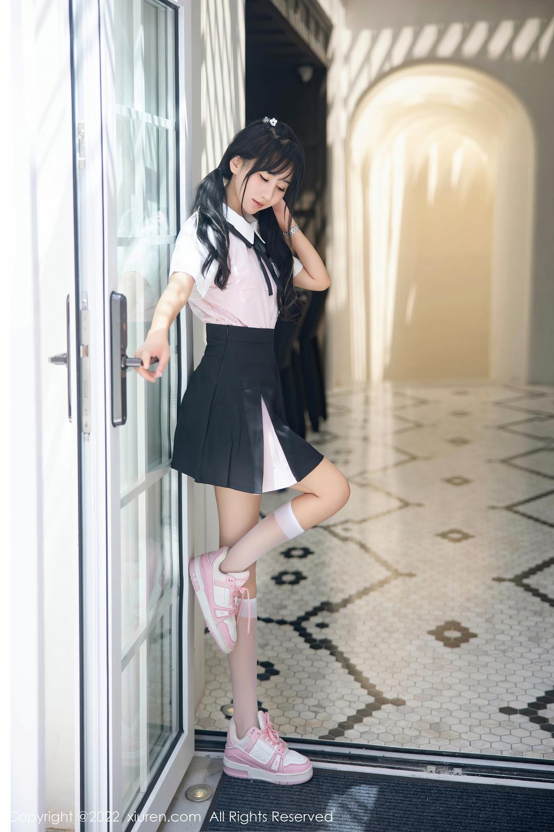 [XIUREN秀人网] 2022.08.16 NO.5443 小果冻儿 [99P-841MB]
