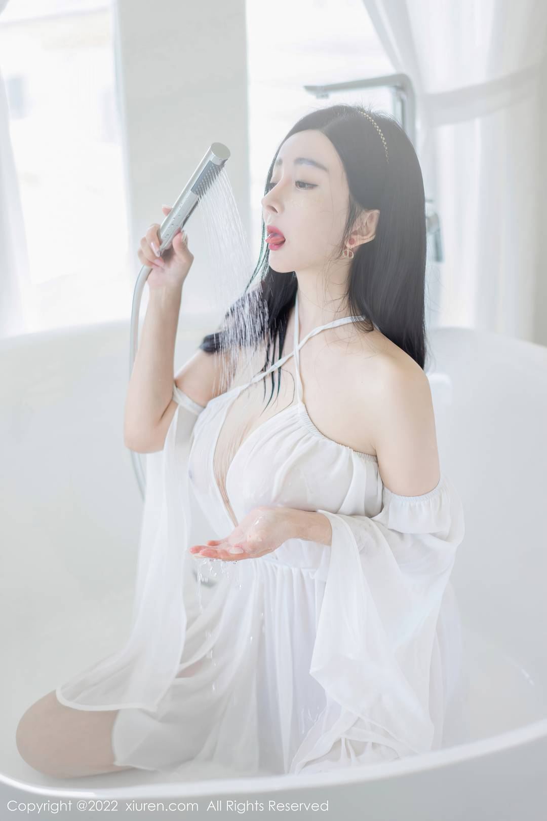 [XIUREN秀人网] 2022.06.24 NO.5188 允爾 [51P-336MB]