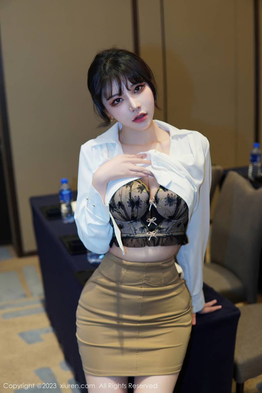 [XIUREN秀人网] 2023.01.10 NO.6111 桃桃子_ [86P-817MB]