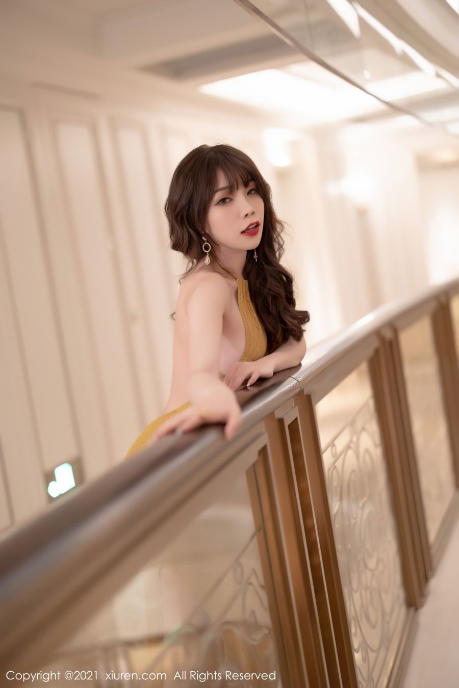 [XIUREN秀人网] 2021.09.17 NO.3968 芝芝Booty [75P-553MB]