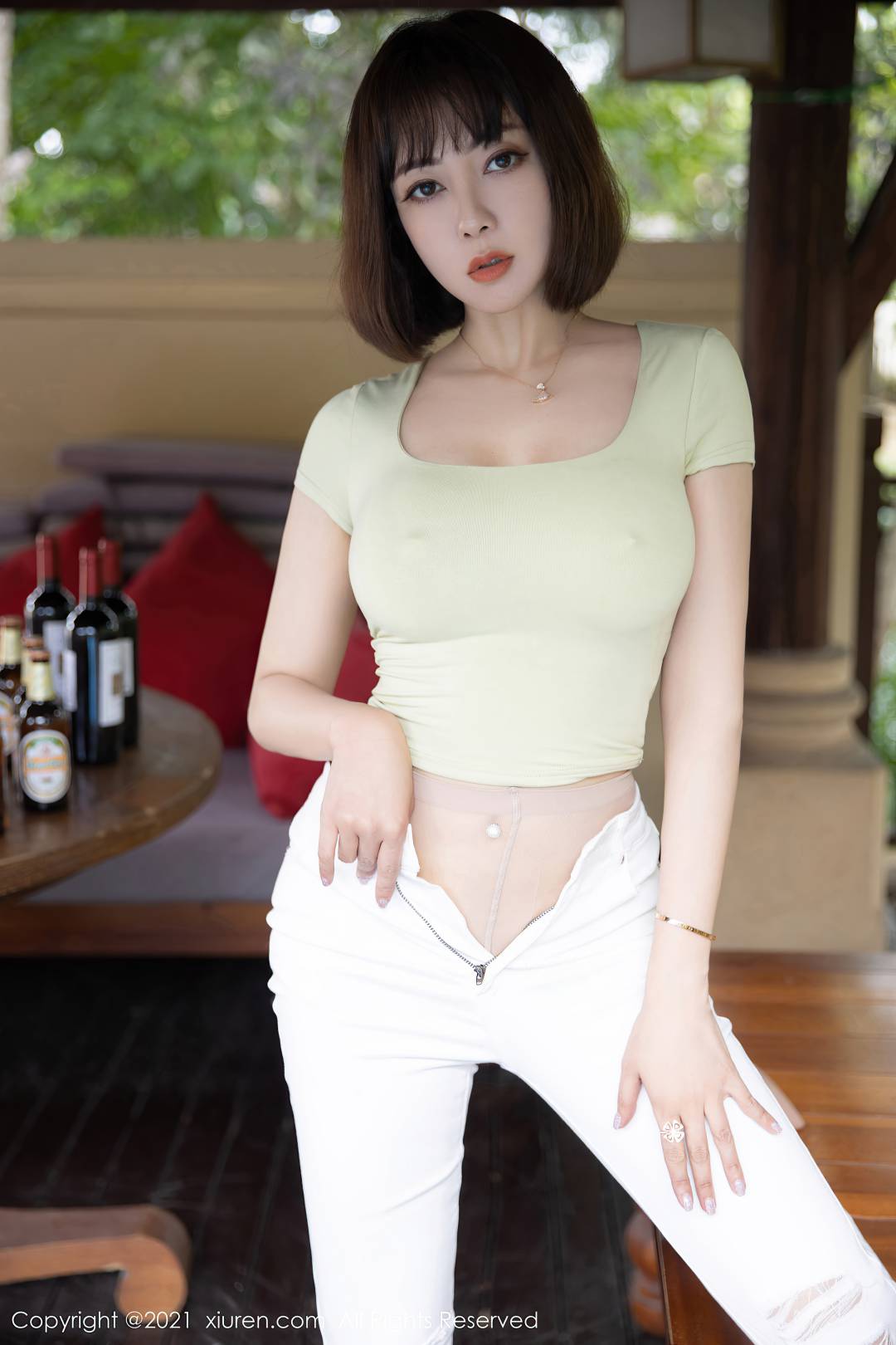 [XIUREN秀人网] 2021.07.22 NO.3704 果儿Victoria [50P-469MB]