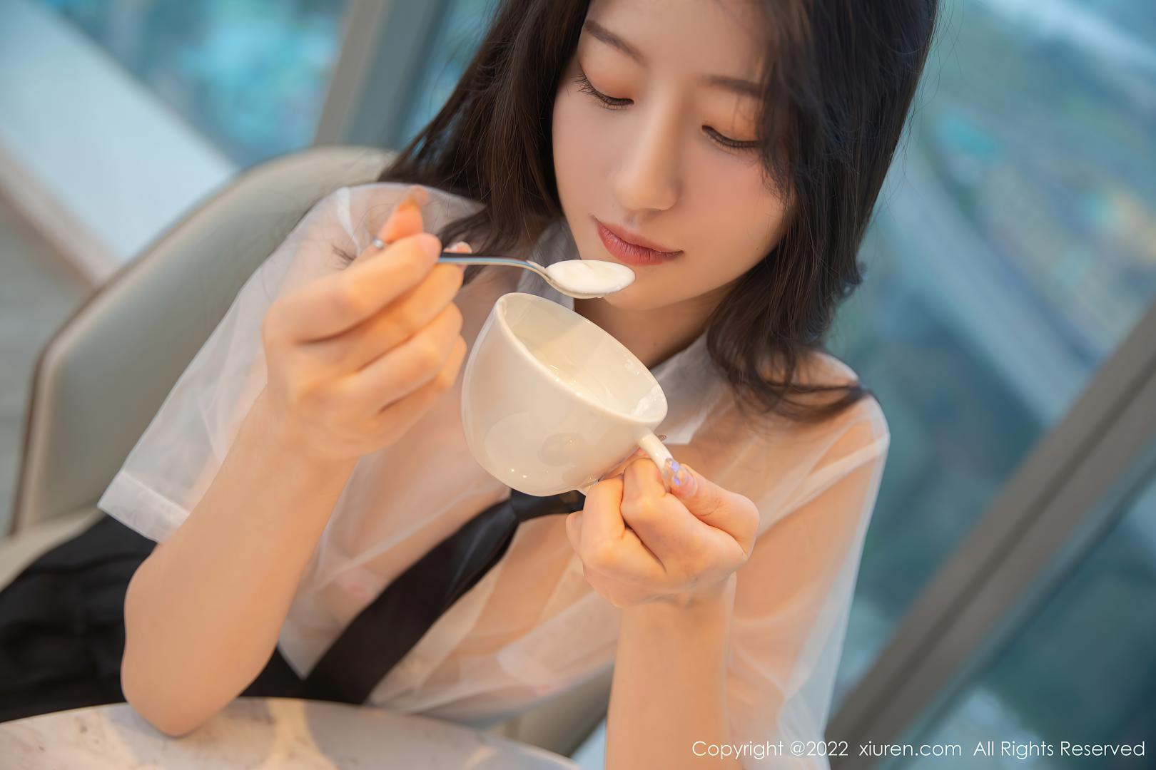 [XIUREN秀人网] 2022.08.04 NO.5385 熊小诺 [72P-631MB]