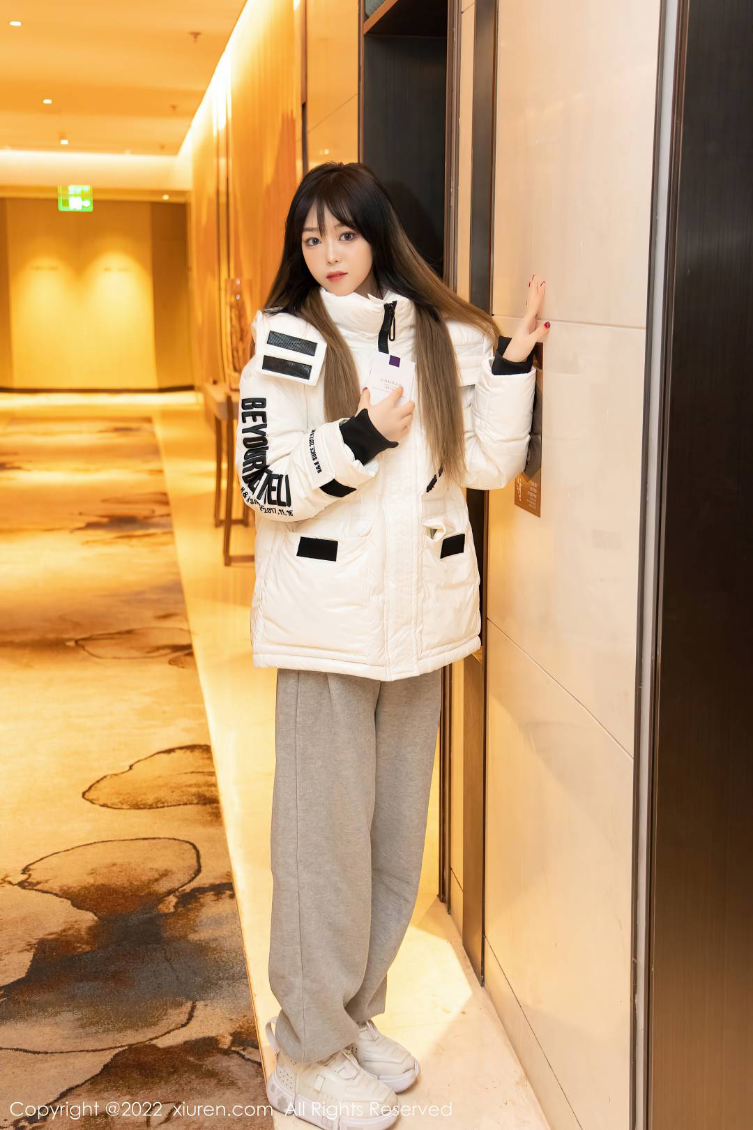 [XIUREN秀人网] 2022.01.17 NO.4470 奶瓶 [78P-752MB]