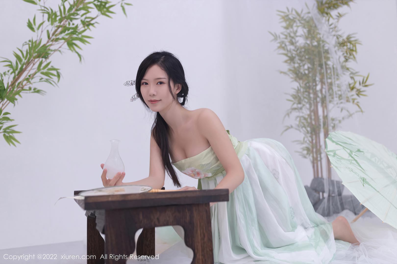 [XIUREN秀人网] 2022.07.27 NO.5345 利世 [72P-542MB]