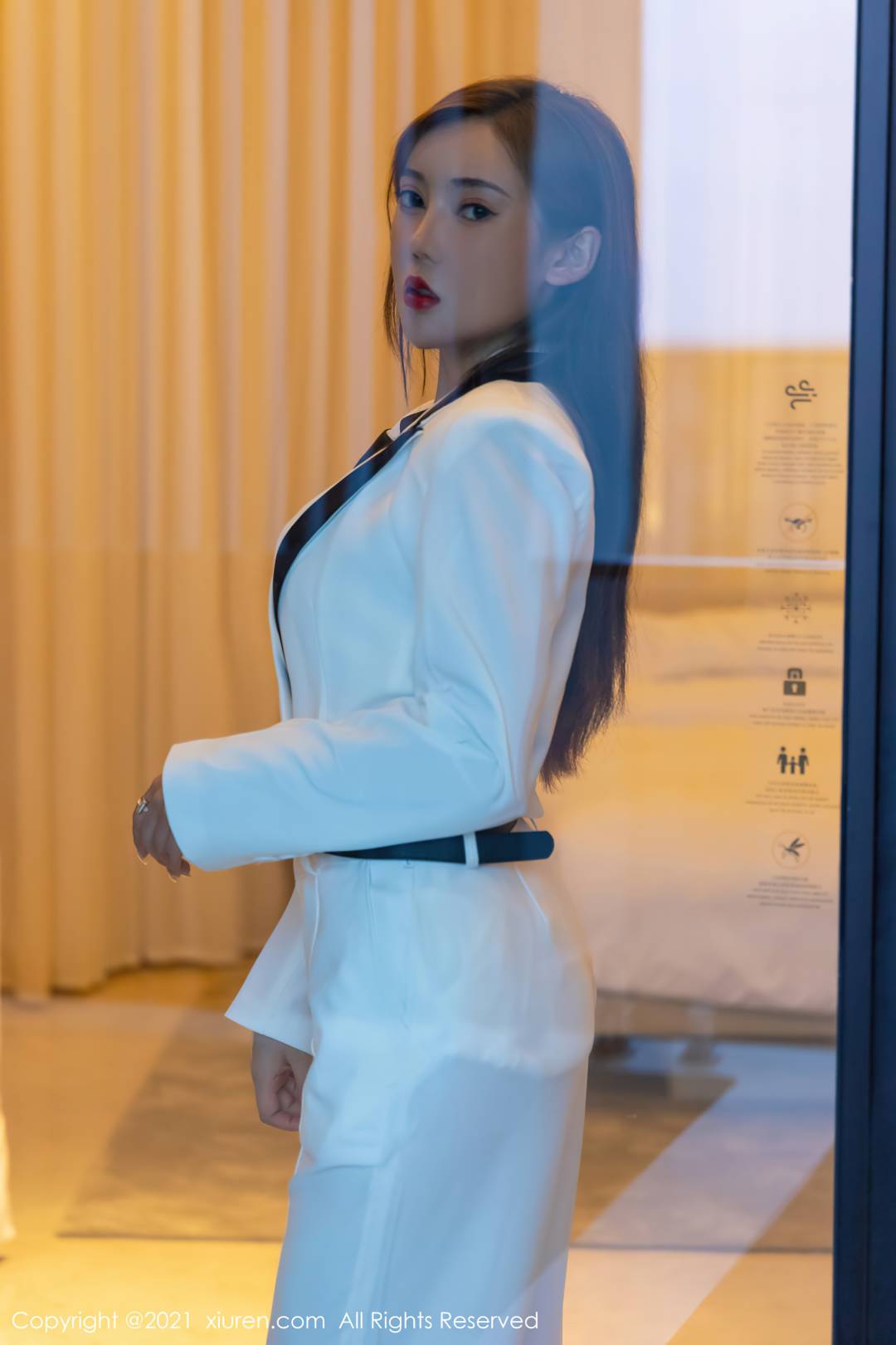 [XIUREN秀人网] 2021.09.28 NO.4008 萌汉药baby [60P-493MB]