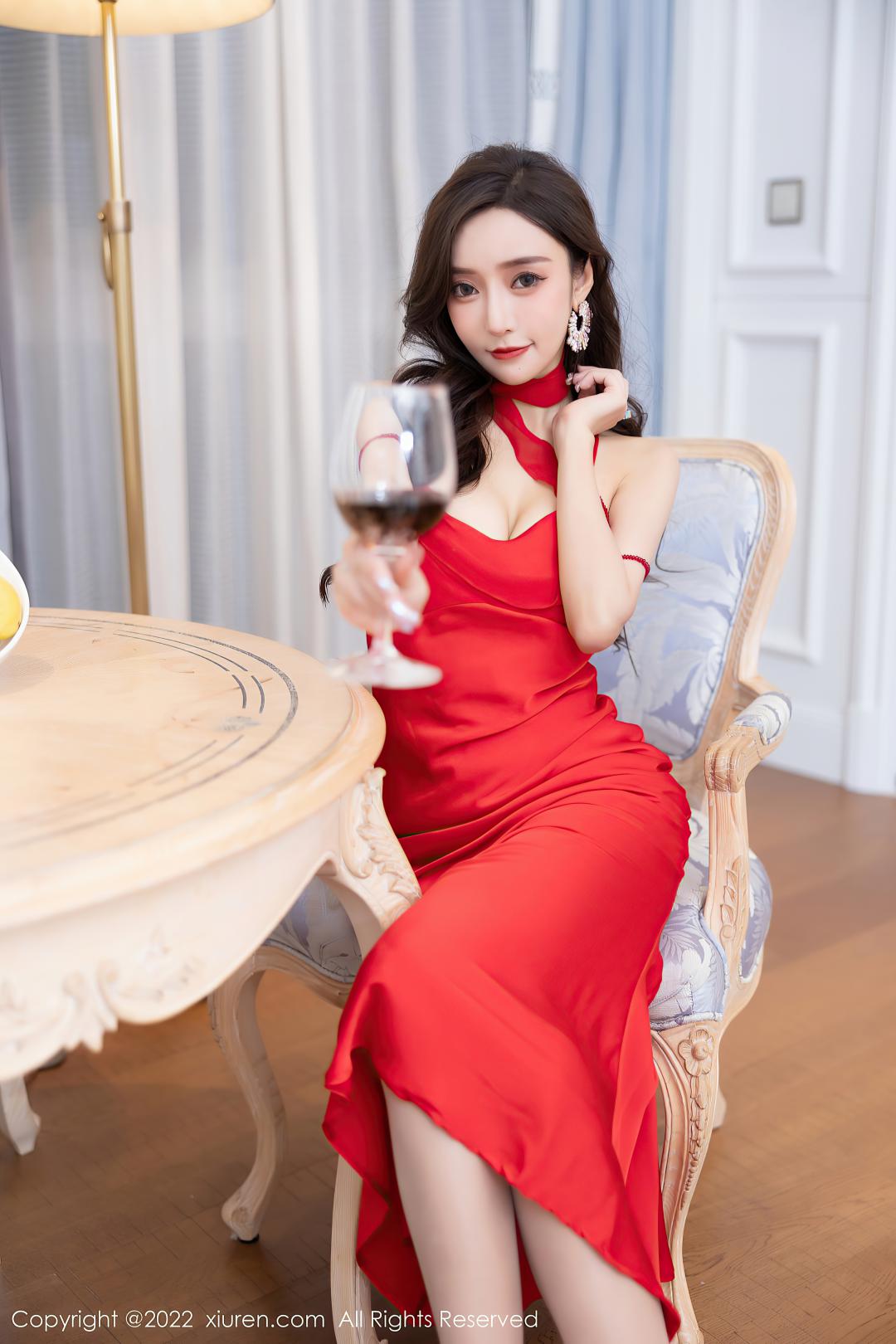 [XIUREN秀人网] 2022.08.19 NO.5470 王馨瑶yanni [78P-654MB]