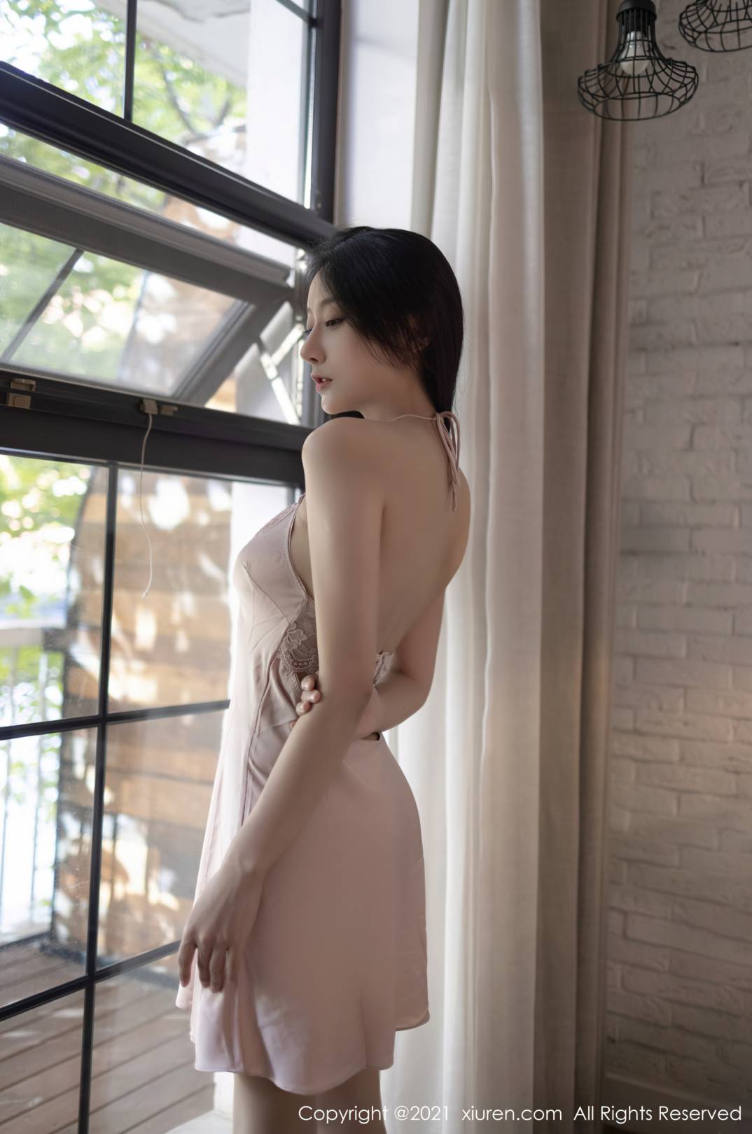 [XIUREN秀人网] 2021.09.28 NO.4006 何嘉颖 [49P-403MB]