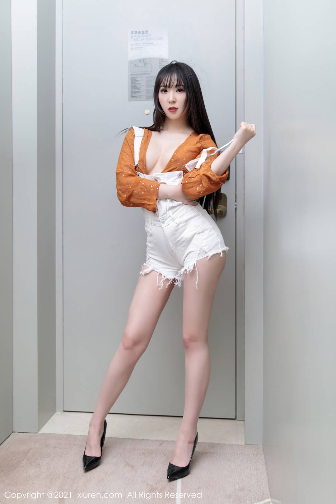 [XIUREN秀人网] 2021.09.29 NO.4015 小波多 [40P-259MB]