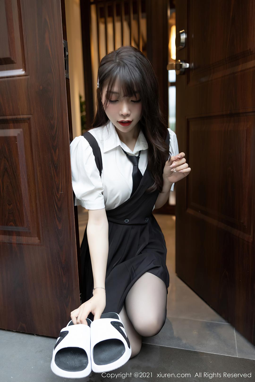 [XIUREN秀人网] 2021.07.08 NO.3643 芝芝Booty [101P-818MB]