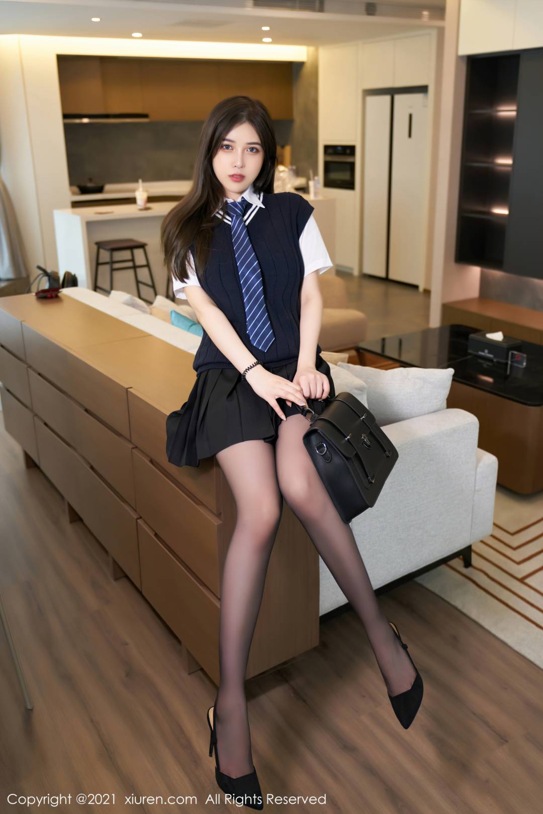 [XIUREN秀人网] 2021.08.12 NO.3791 韩静安 [66P-554MB]