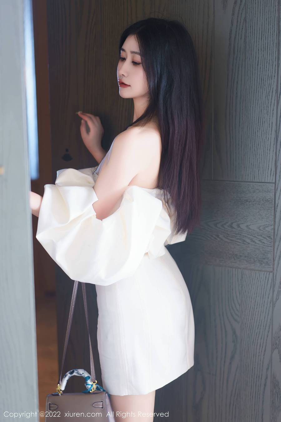 [XIUREN秀人网] 2022.12.22 NO.6032 laura阿姣 [92P-770MB]