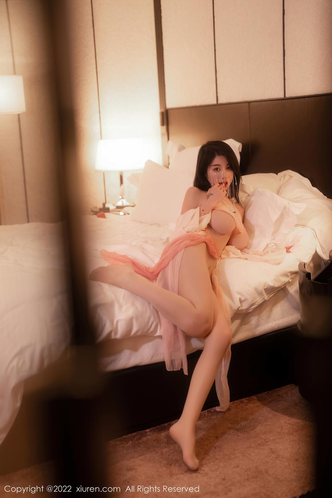 [XIUREN秀人网] 2022.12.14 NO.5994 美七Mia [66P-569MB]