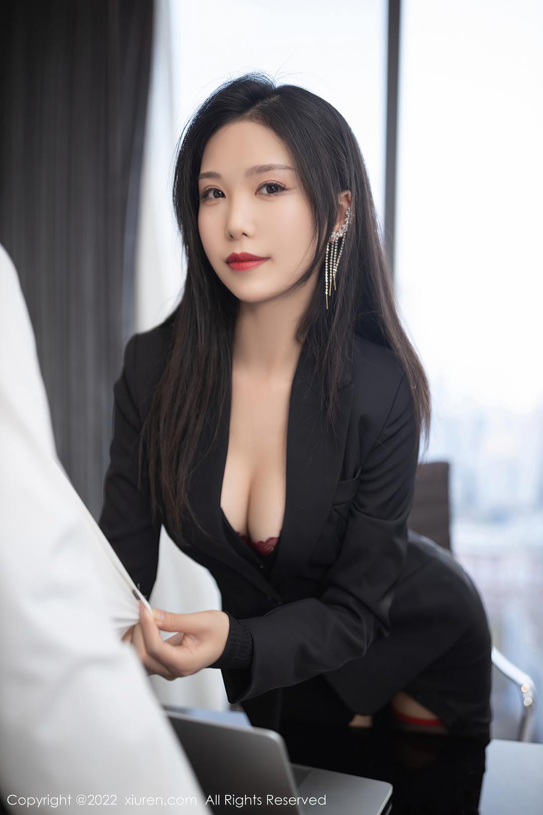 [XIUREN秀人网] 2022.04.20 NO.4897 利世 [87P-1008MB]