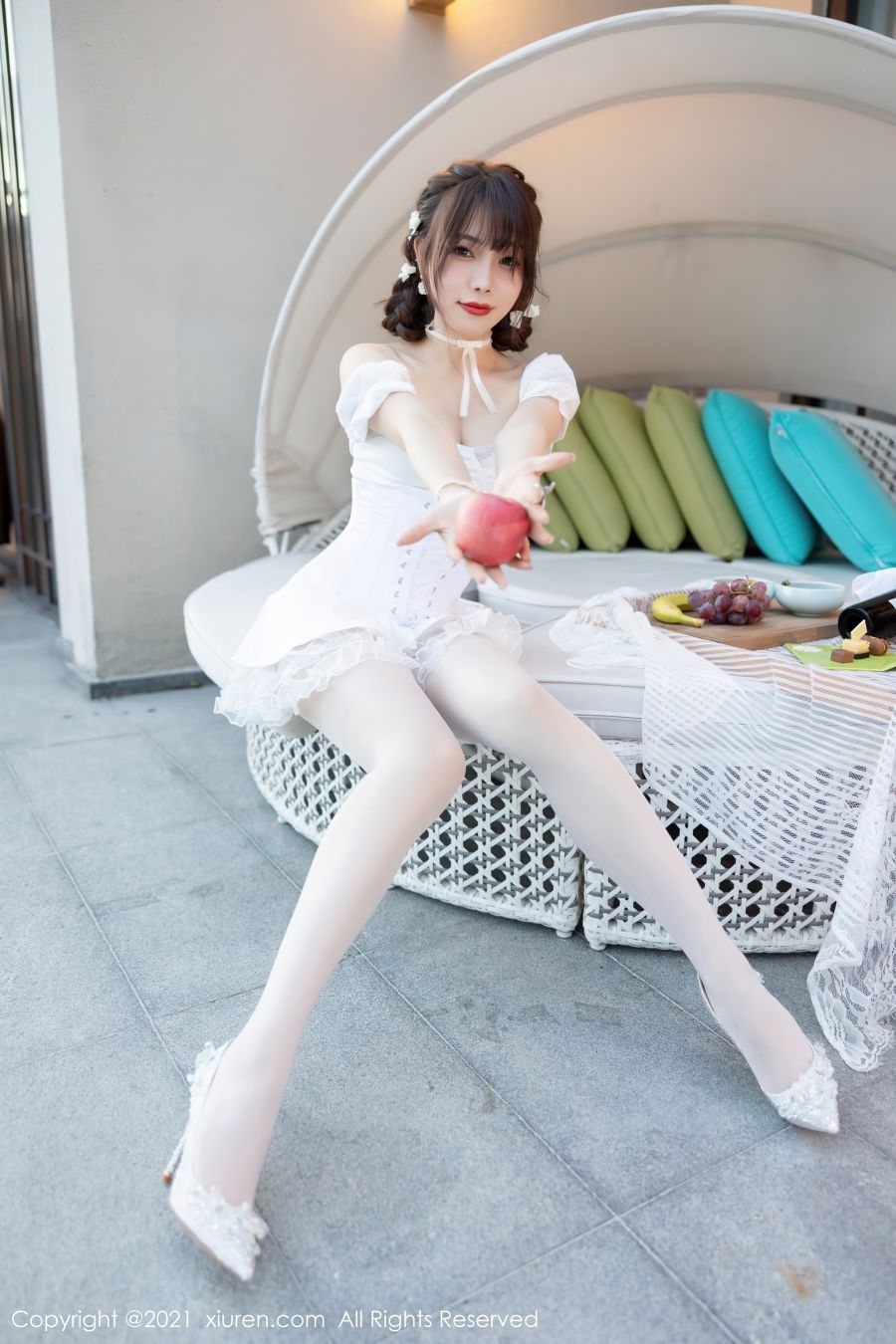 [XIUREN秀人网] 2021.09.26 NO.3998 芝芝Booty [62P-612MB]