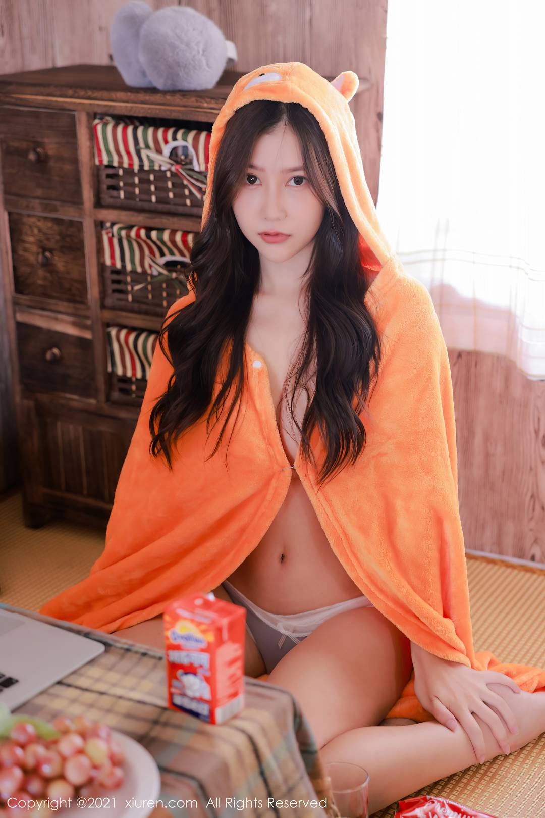 [XIUREN秀人网] 2021.11.11 NO.4199 尹甜甜 [50P-525MB]