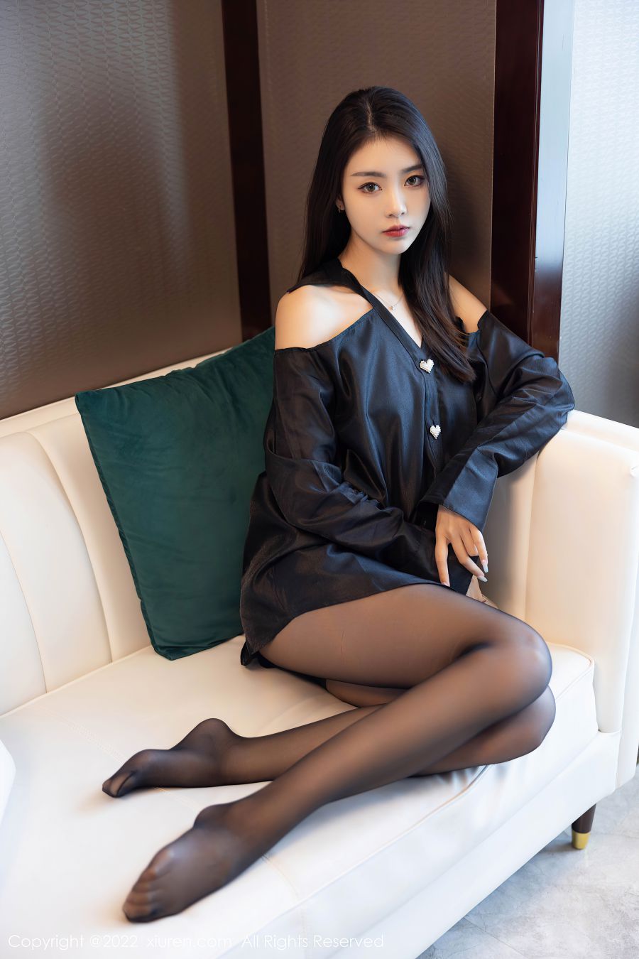 [XIUREN秀人网] 2022.04.28 NO.4940 可樂Vicky [51P-473MB]