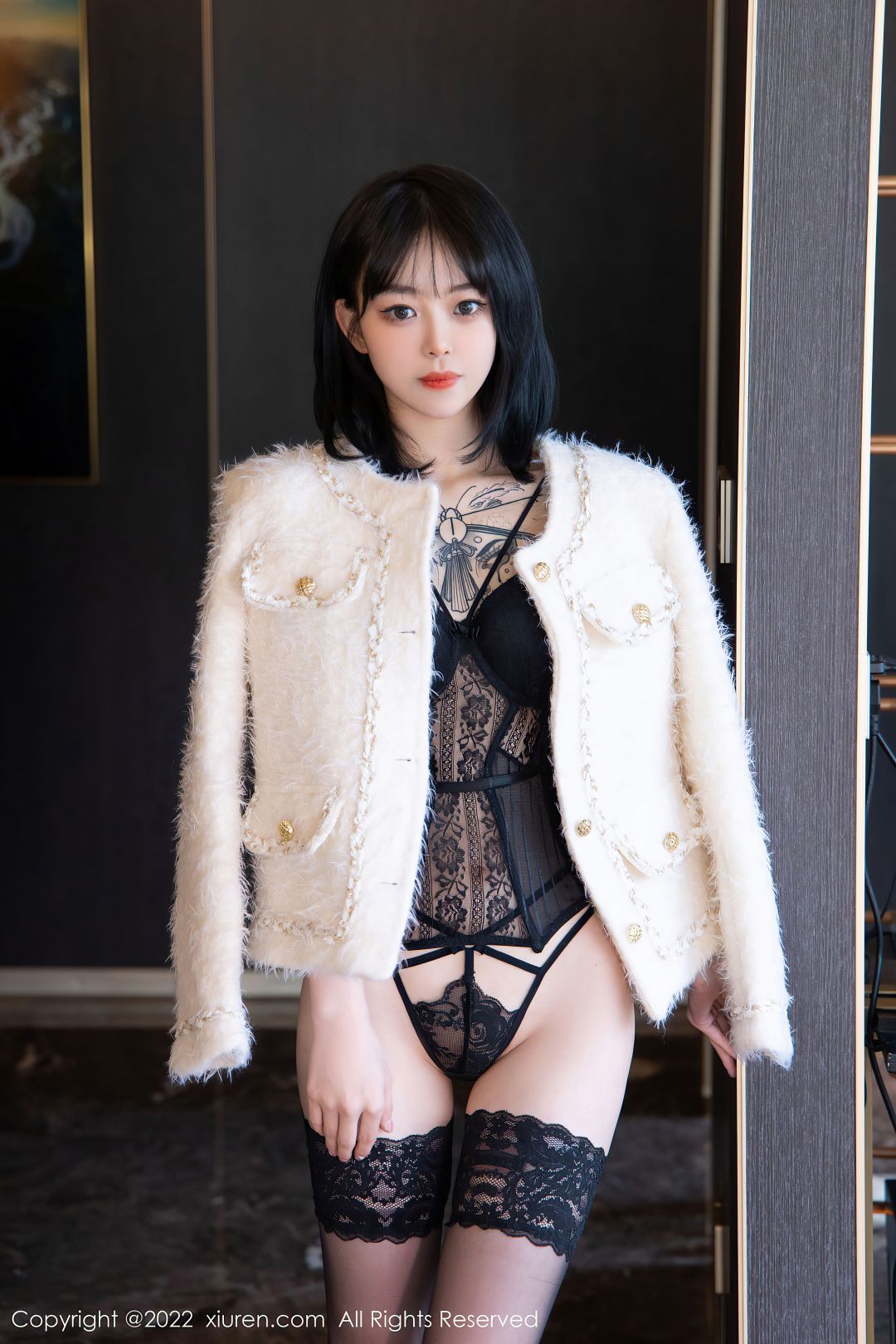 [XIUREN秀人网] 2022.03.10 NO.4700 奶瓶. [74P-718MB]