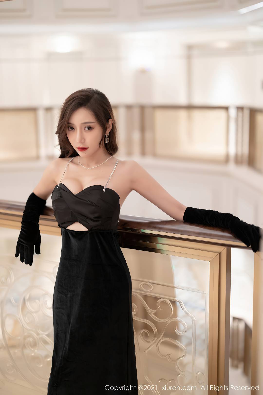 [XIUREN秀人网] 2021.10.22 NO.4101 王馨瑶yanni [57P-460MB]