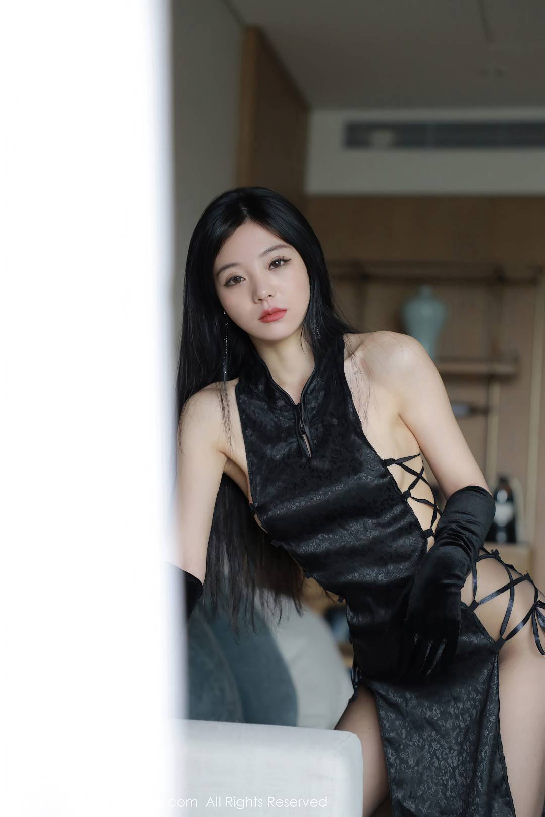 [XIUREN秀人网] 2021.10.27 NO.4125 佘贝拉Bella [77P-663MB]