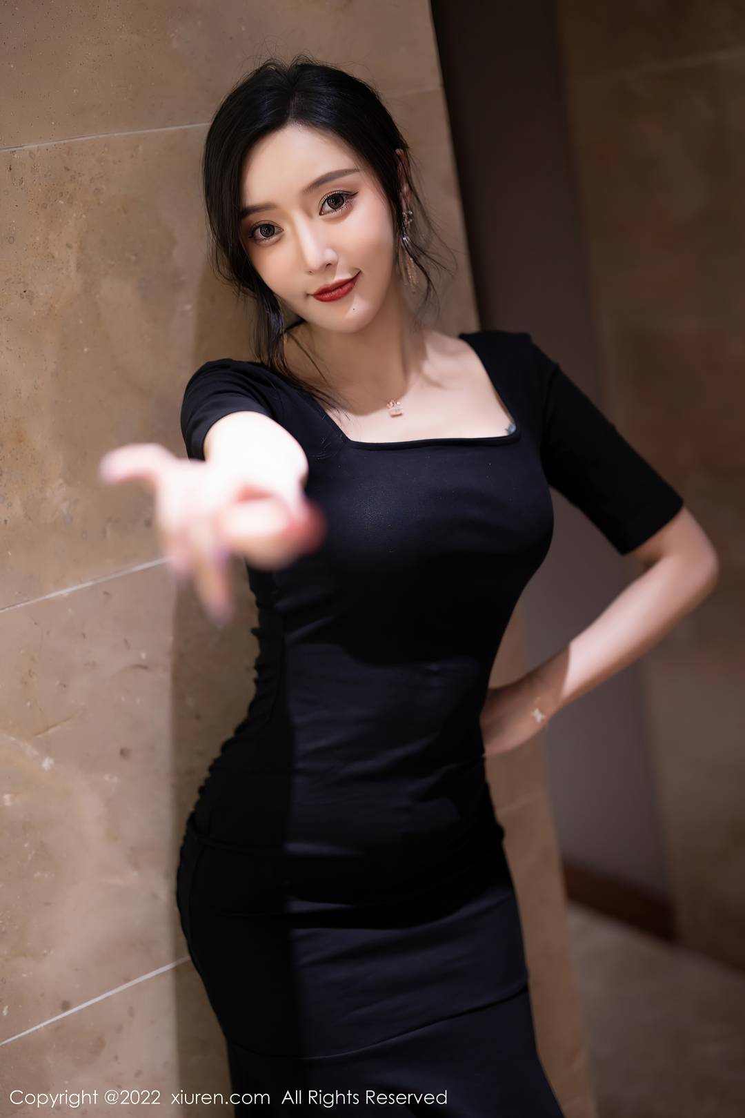 [XIUREN秀人网] 2022.06.24 NO.5187 王馨瑶yanni [60P-484MB]