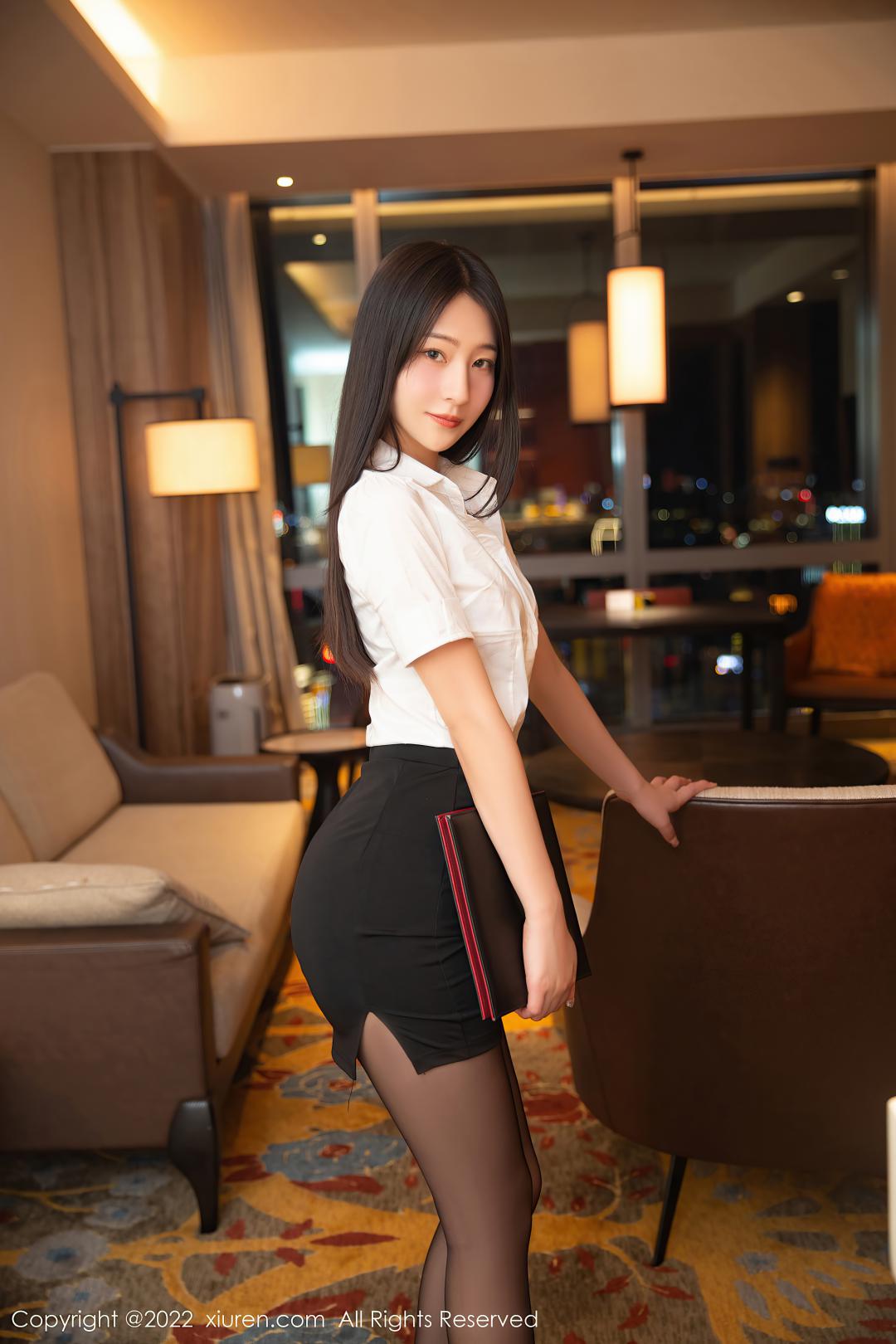 [XIUREN秀人网] 2022.08.19 NO.5464 熊小诺 [82P-755MB]