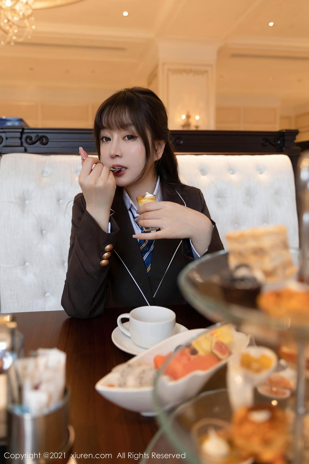 [XIUREN秀人网] 2021.03.08 NO.3176 王雨纯 [70P]