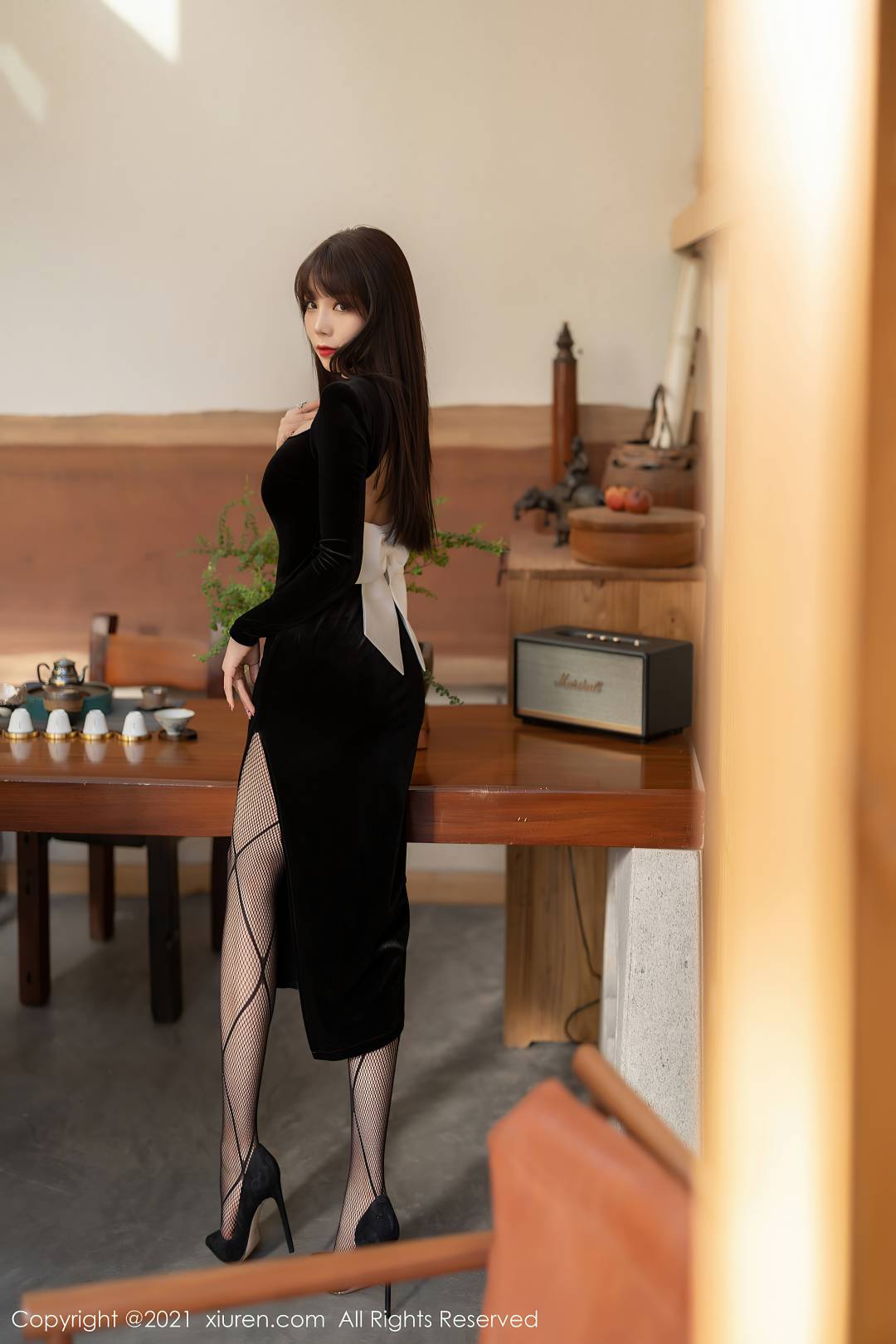 [XIUREN秀人网] 2021.12.09 NO.4322 芝芝Booty [86P-739MB]