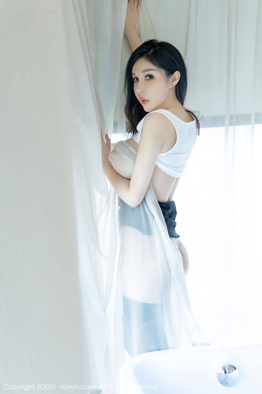 [XIUREN秀人网] 2021.09.26 NO.3993 田冰冰 [50P-341MB]