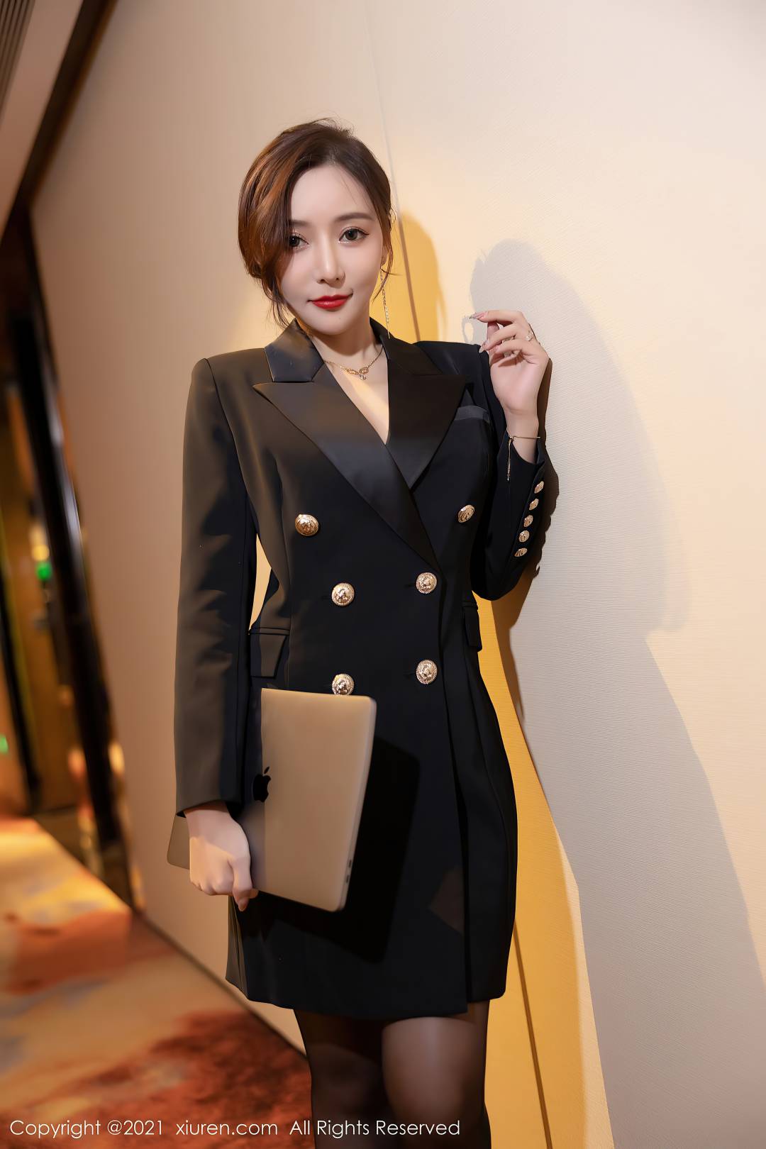 [XIUREN秀人网] 2021.12.02 NO.4293 王馨瑶yanni [81P-752MB]