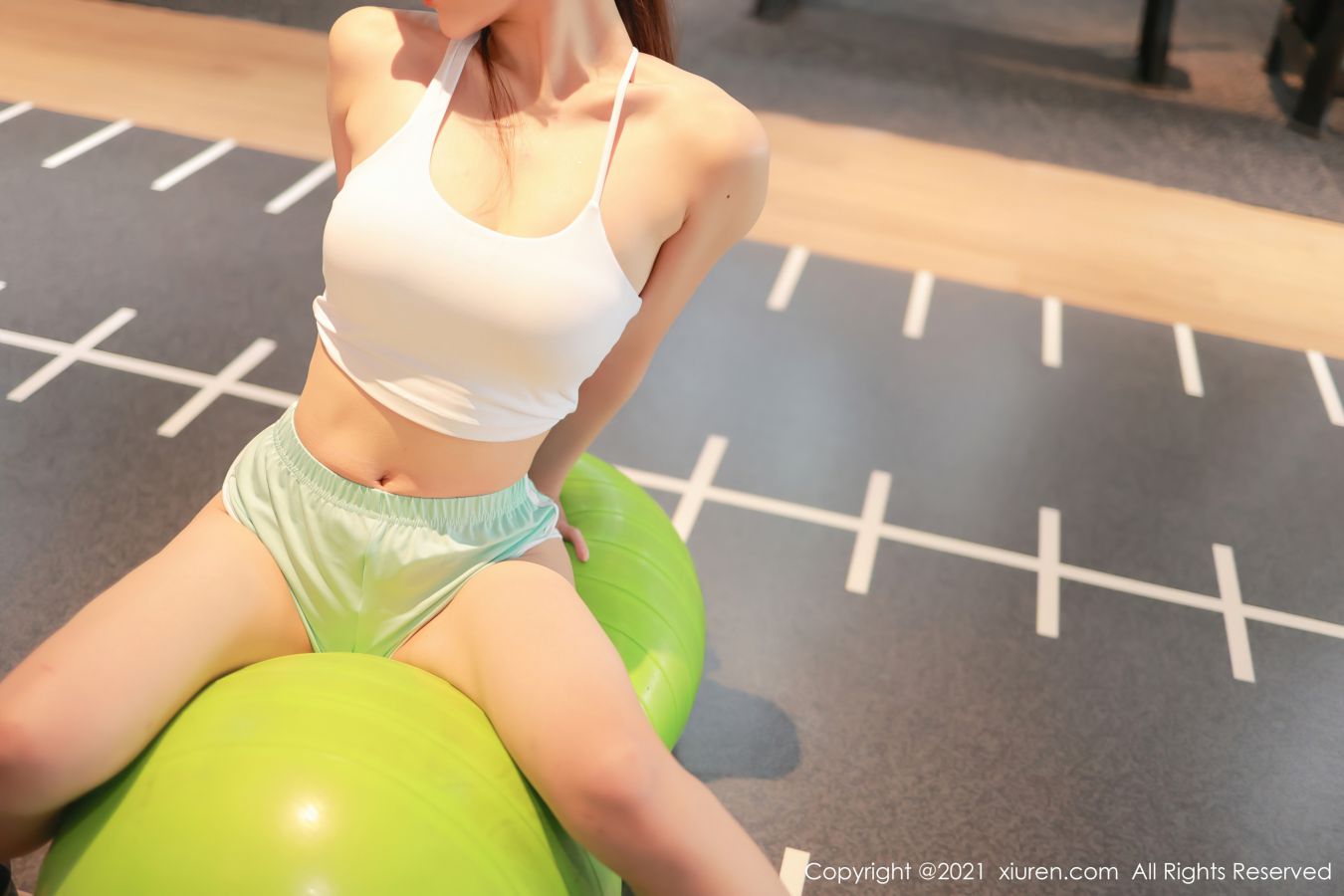 [XIUREN秀人网] 2021.09.18 NO.3970 尹甜甜 [47P-374MB]
