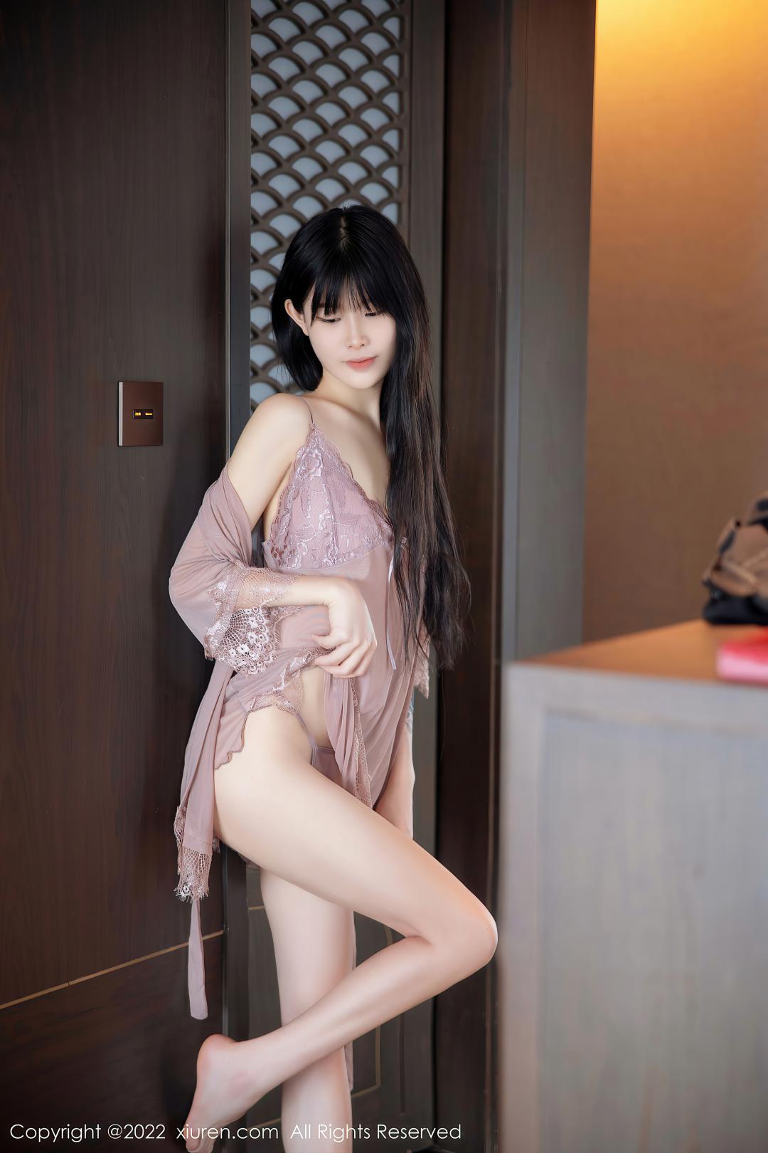 [XIUREN秀人网] 2022.08.09 NO.5408 77qiqi [69P-652MB]